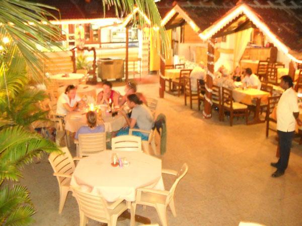 Bribon Guest House Калангуте Екстериор снимка