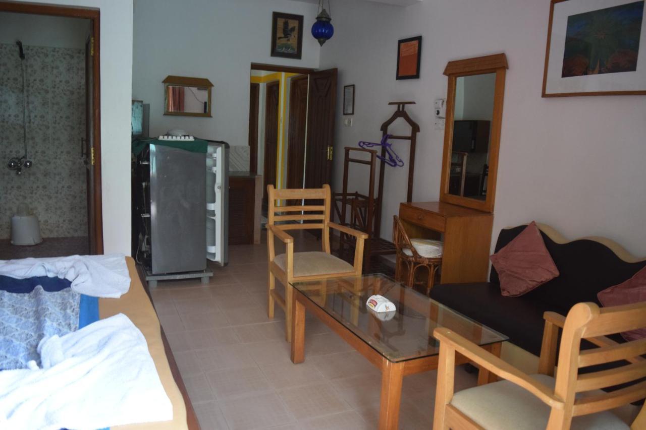 Bribon Guest House Калангуте Екстериор снимка